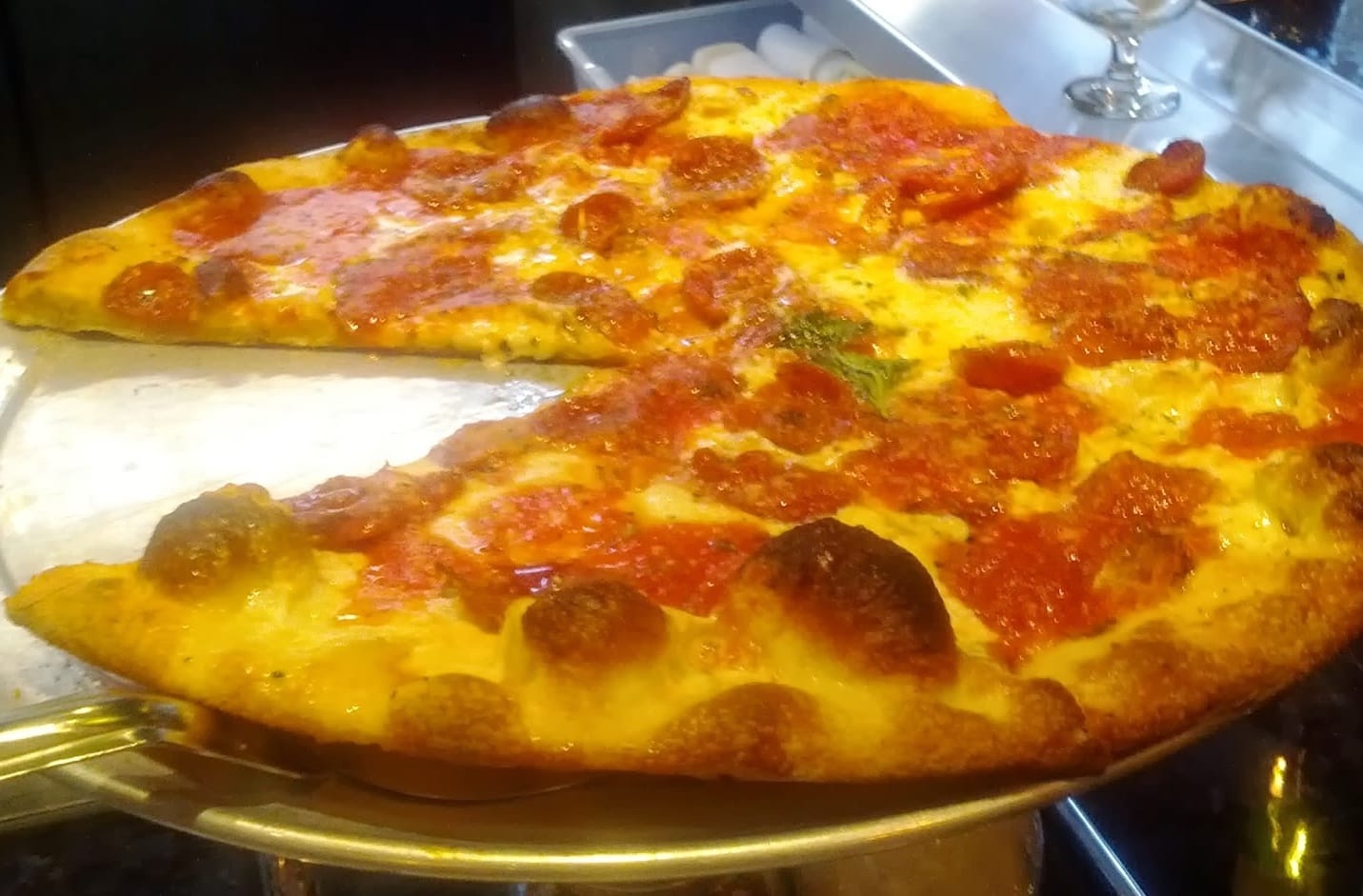 Ordinary food, extraordinary.