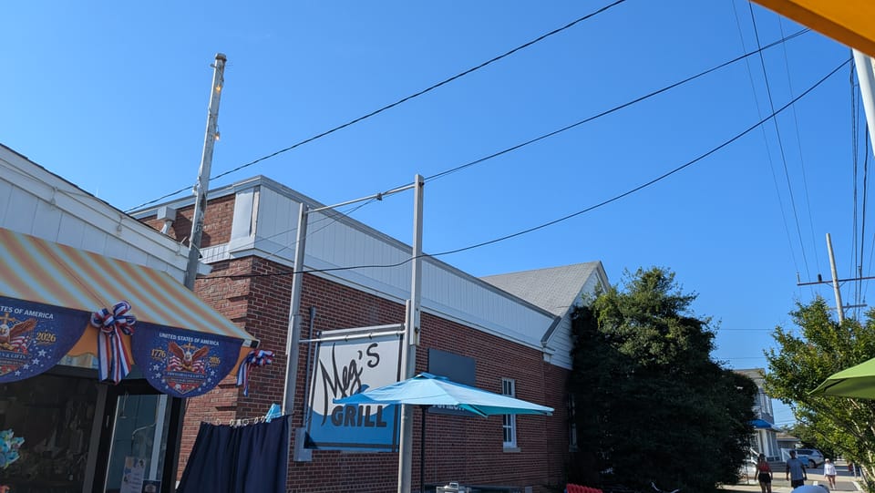 Meg's Grill — ★★★★★